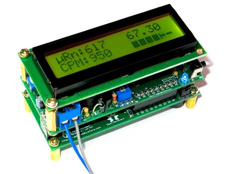 i successful connect<strong> Arduino</strong> with display and get data from<strong> Geiger</strong> with software (Radiation Logger). . Geiger counter arduino